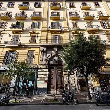 Duomo Luxury In Center נאפולי